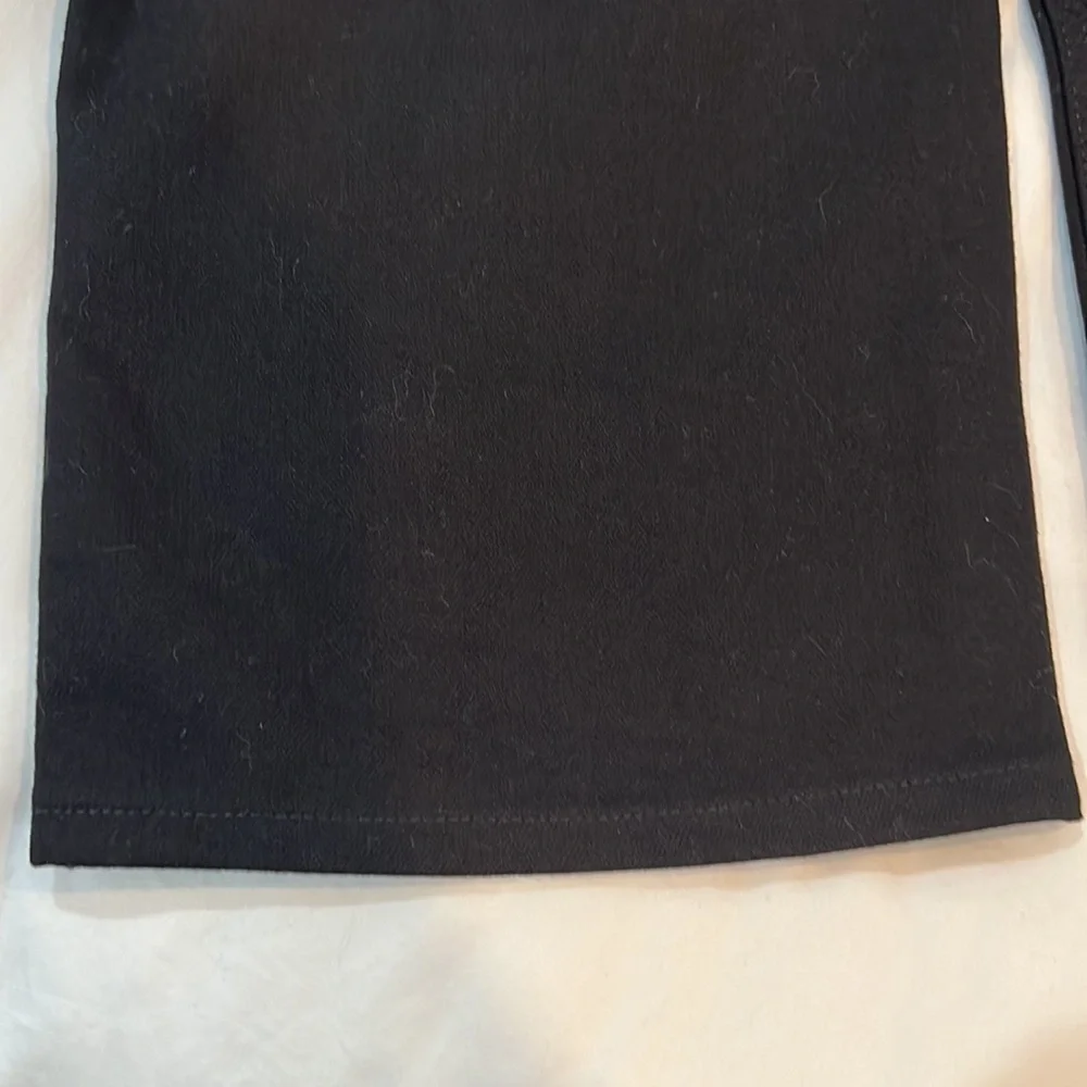 Men’s Burberry Pants - Picture 9 of 11